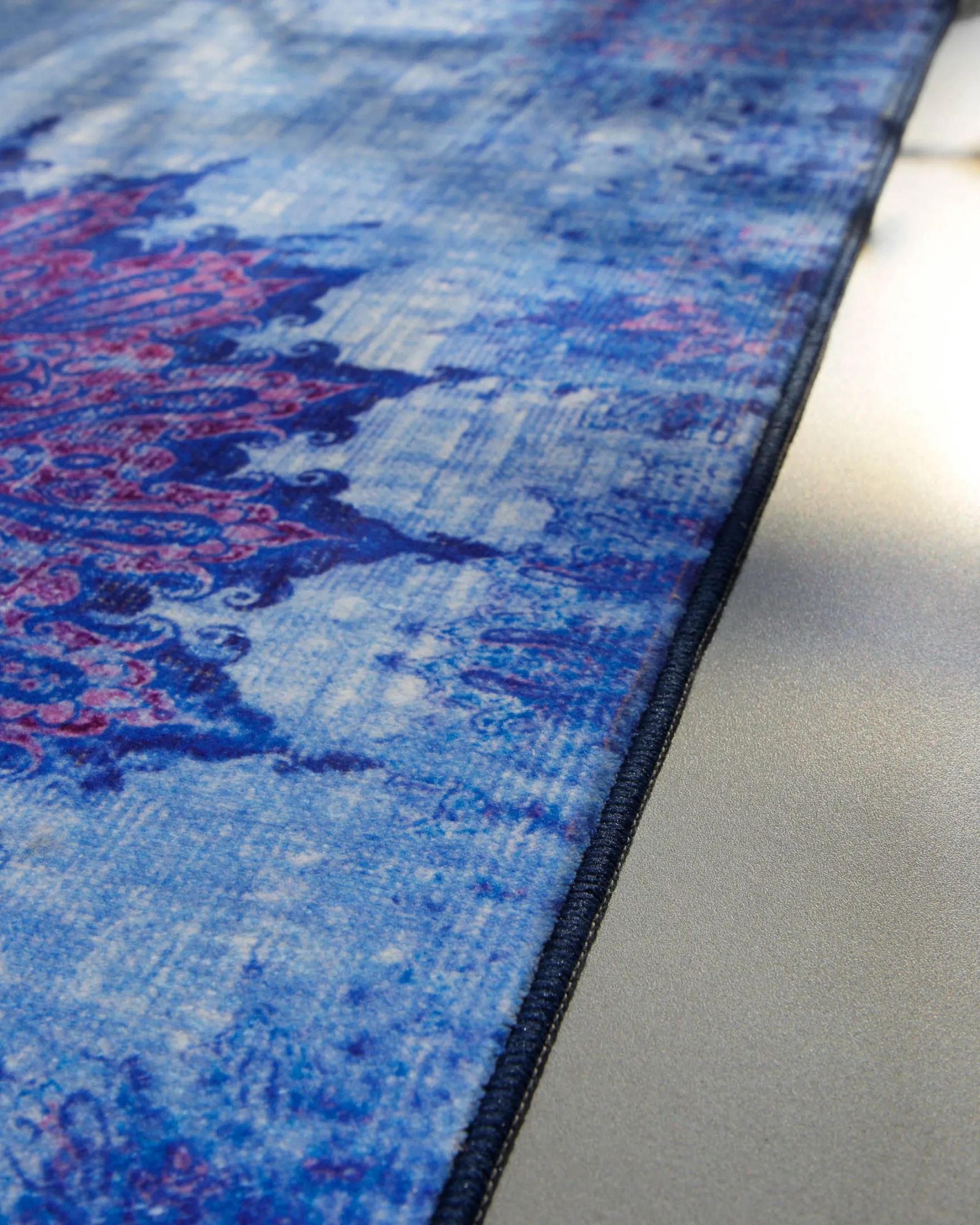 Badteppich Blau Multi "Healing" WECONhome