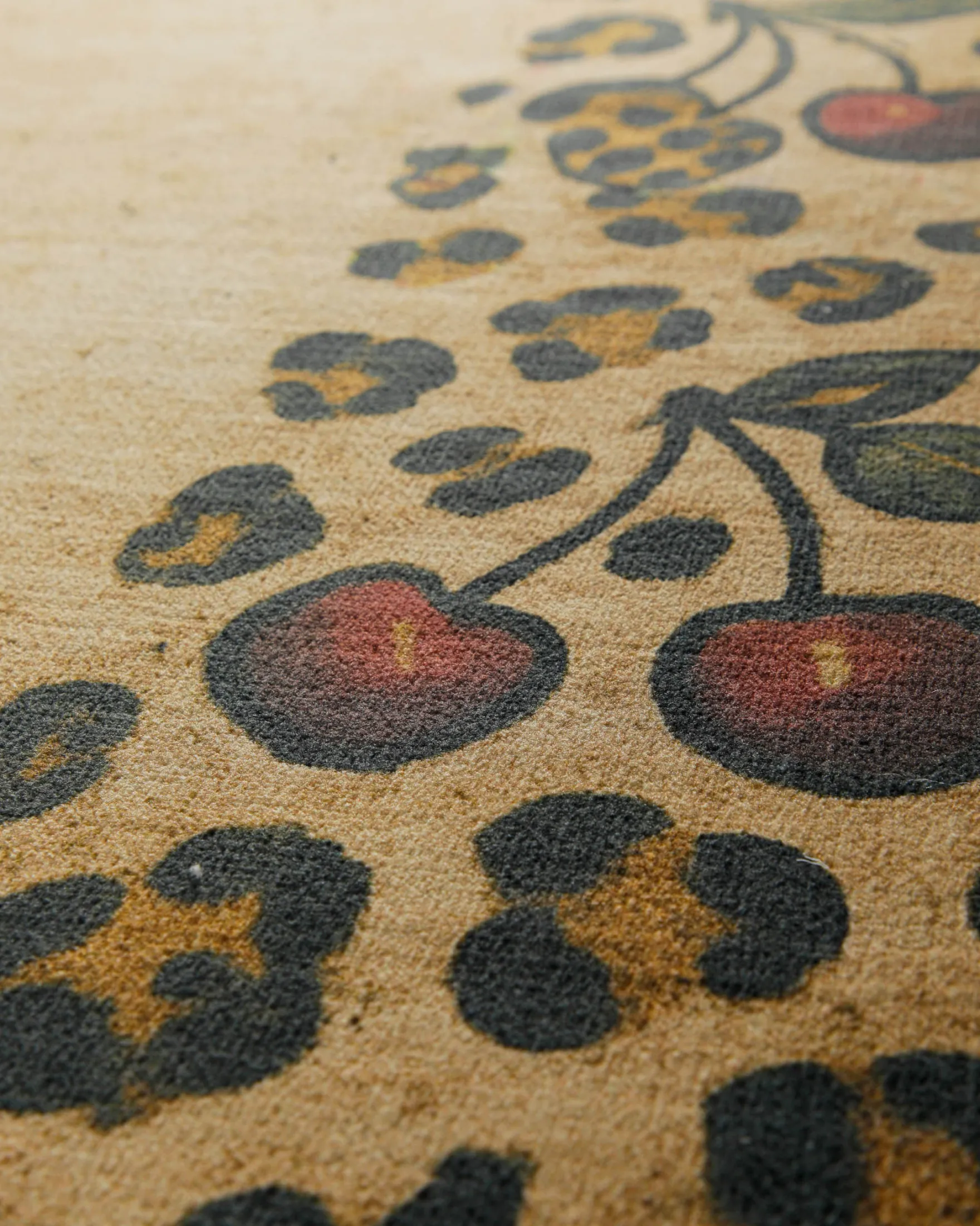 Badteppich Sand Gelb mit Vintage Animal Print "Catwalk" WECONhome