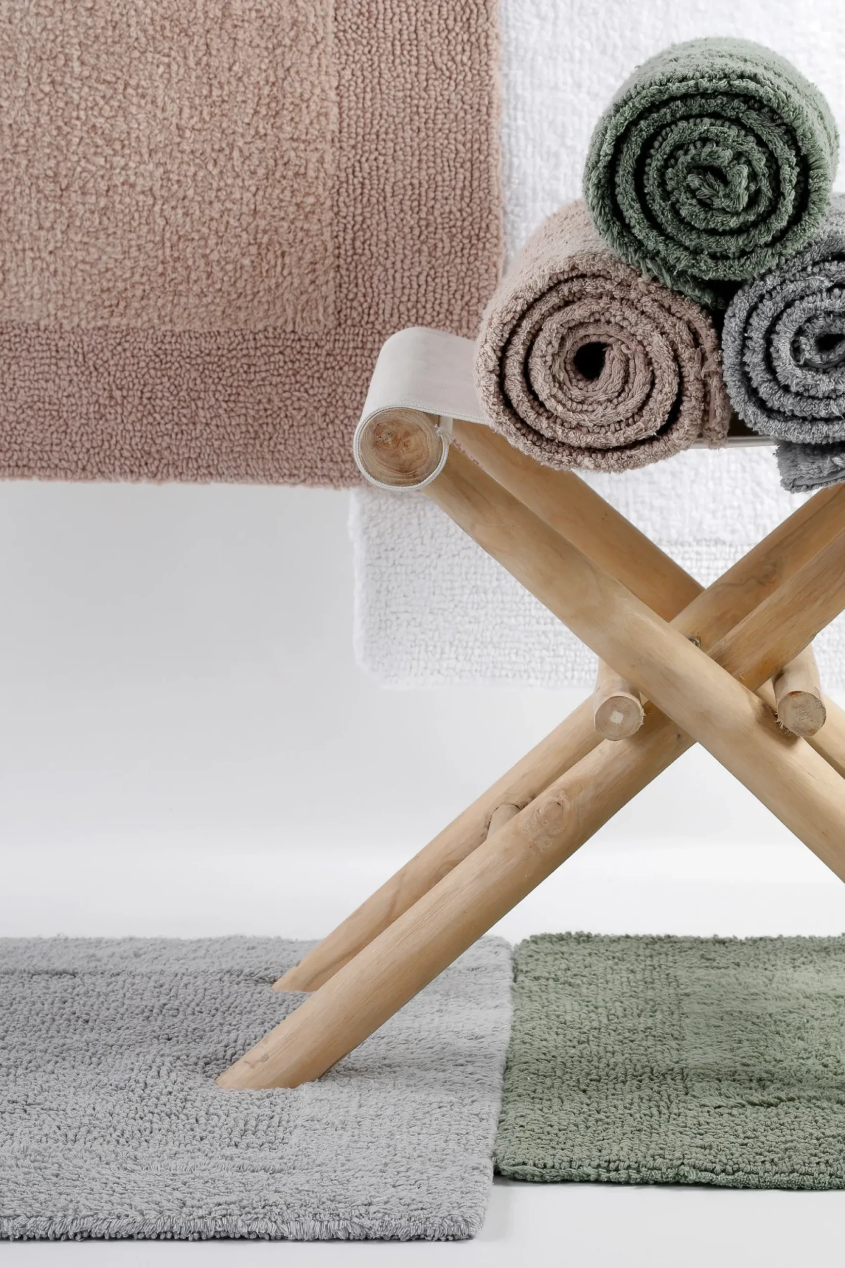Badteppich Weiß "Finn" WECONhome Basics