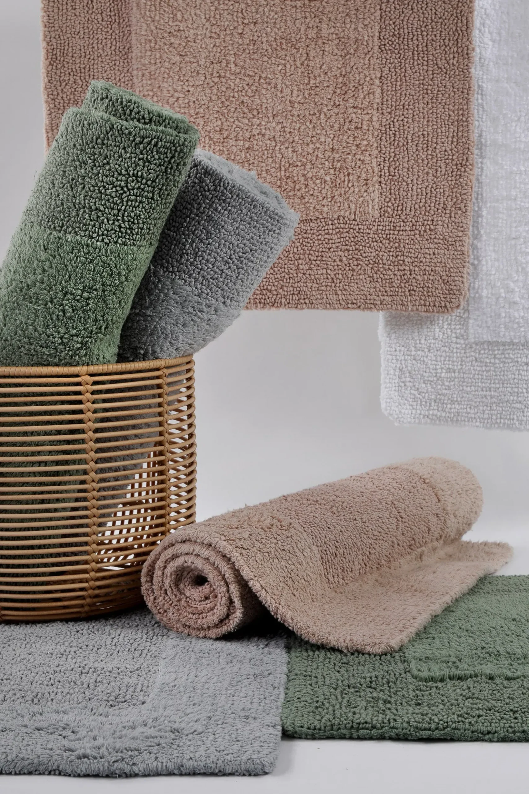 Badteppich Weiß "Finn" WECONhome Basics
