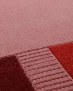 Beere trifft Rosé - Colourblock-Handtuft 160 x 230 cm