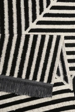 Carpets&Co. Teppich 80x150 cm Schwarz Weiß "Irregular Fields"