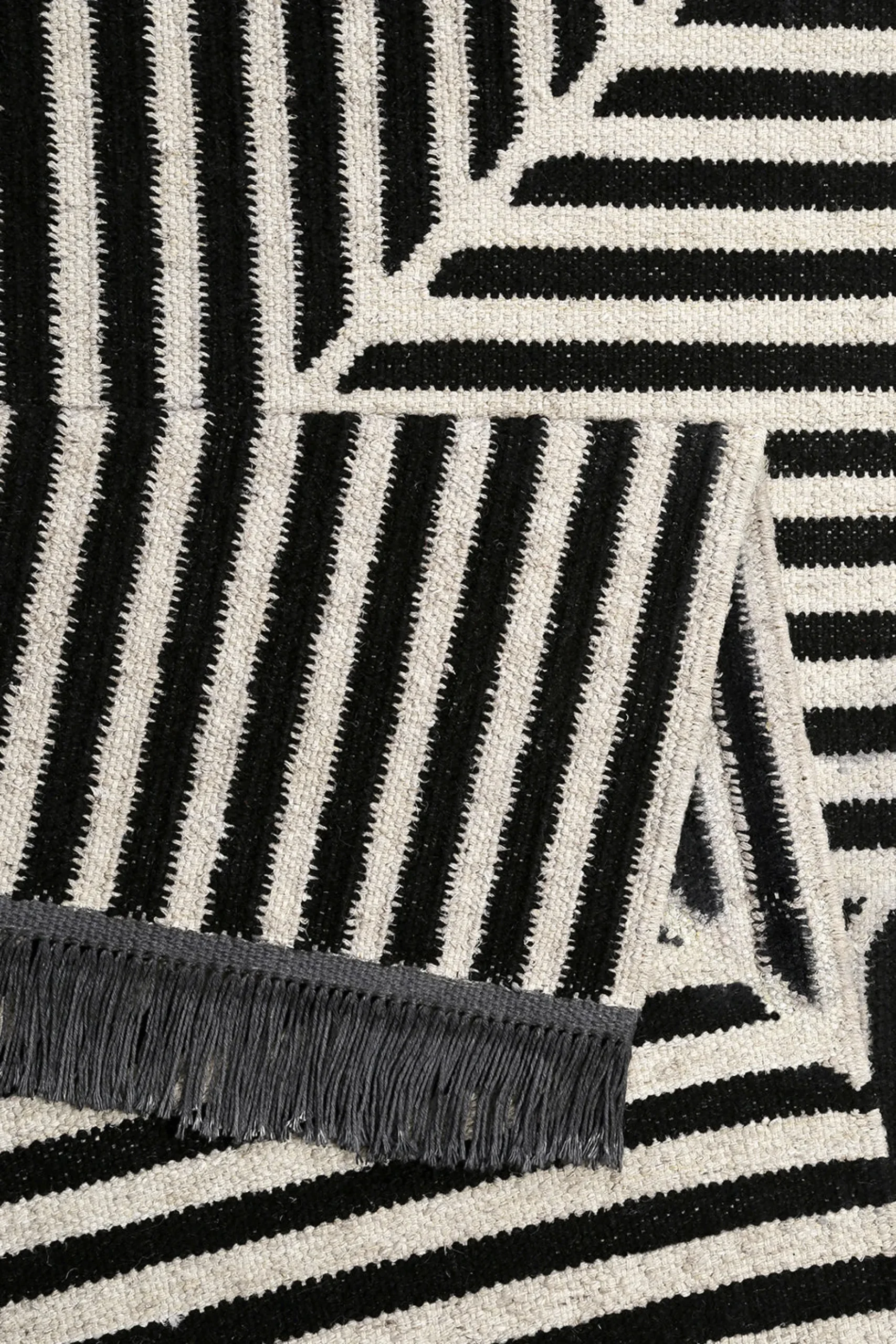 Carpets&Co. Teppich 80x150 cm Schwarz Weiß "Irregular Fields"