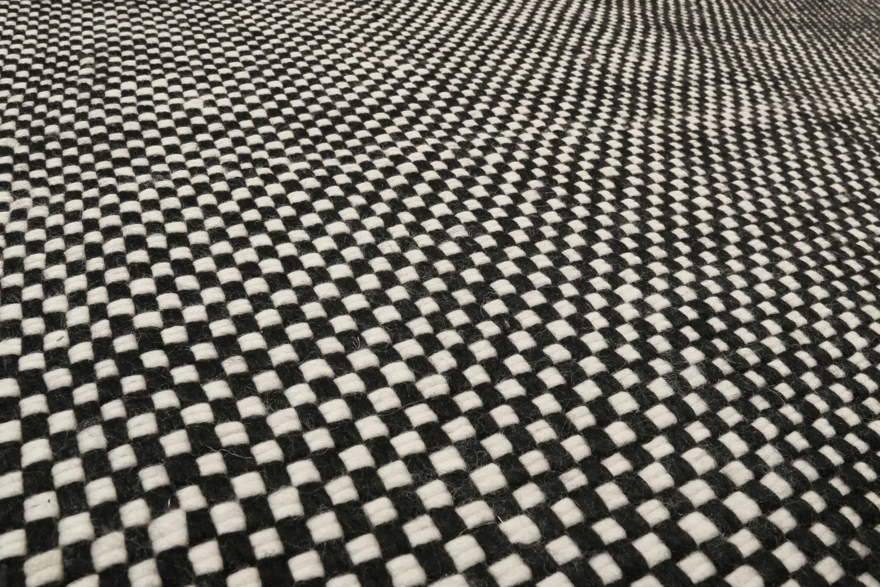 Esprit Handwebteppich Schwarz aus Wolle "Casa"