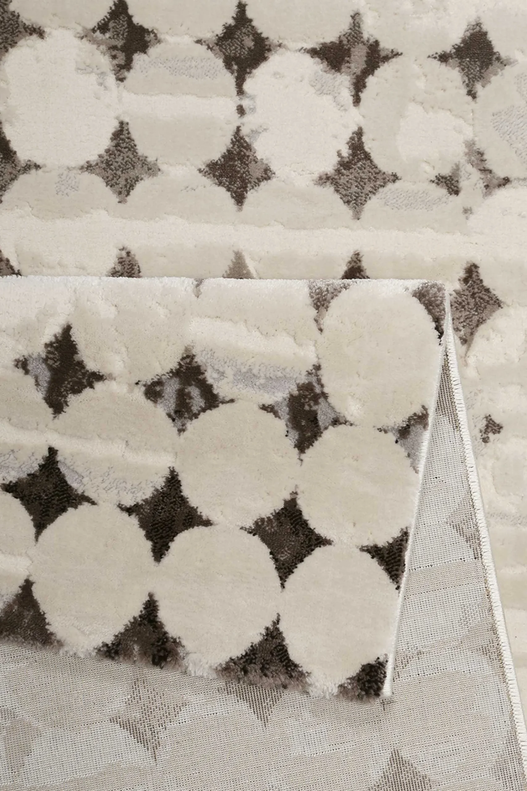 Esprit Kurzflor Teppich "Velvet Spots" beige braun