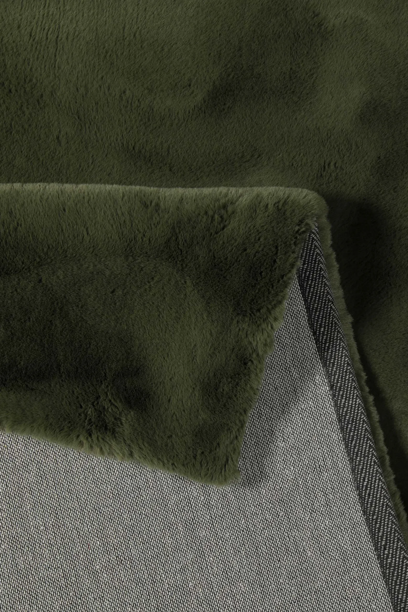 Esprit Teppich Oliv Grün und sehr flauschig Hochflor "Alice"