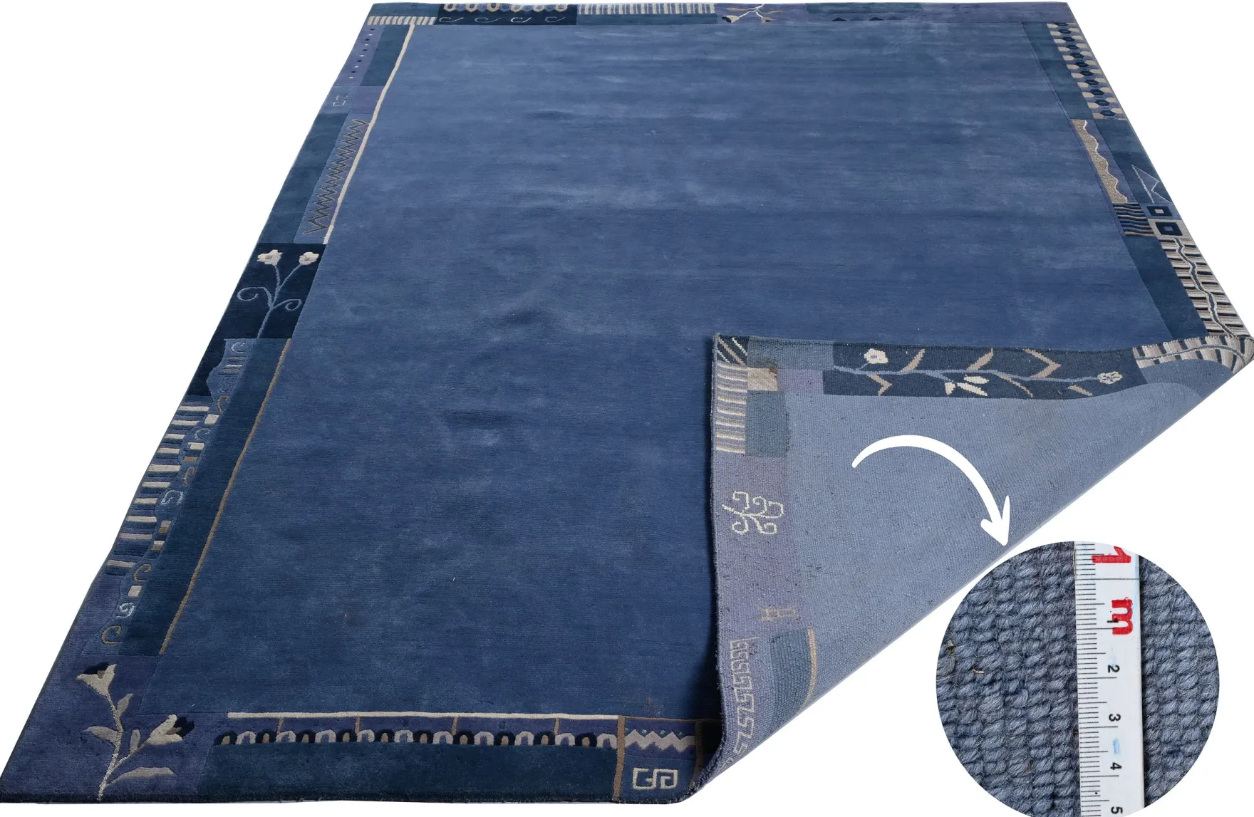 Handgeknüpfter tibetischer Teppich in blau grau mit Retro Bordüre – Neuwertig