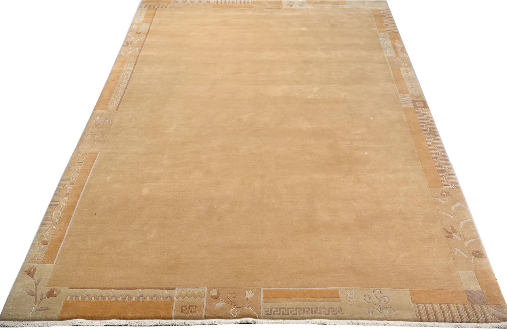 Handgeknüpfter tibetischer Teppich in einem warmen beige mit Retro Bordüre – Neuwertig