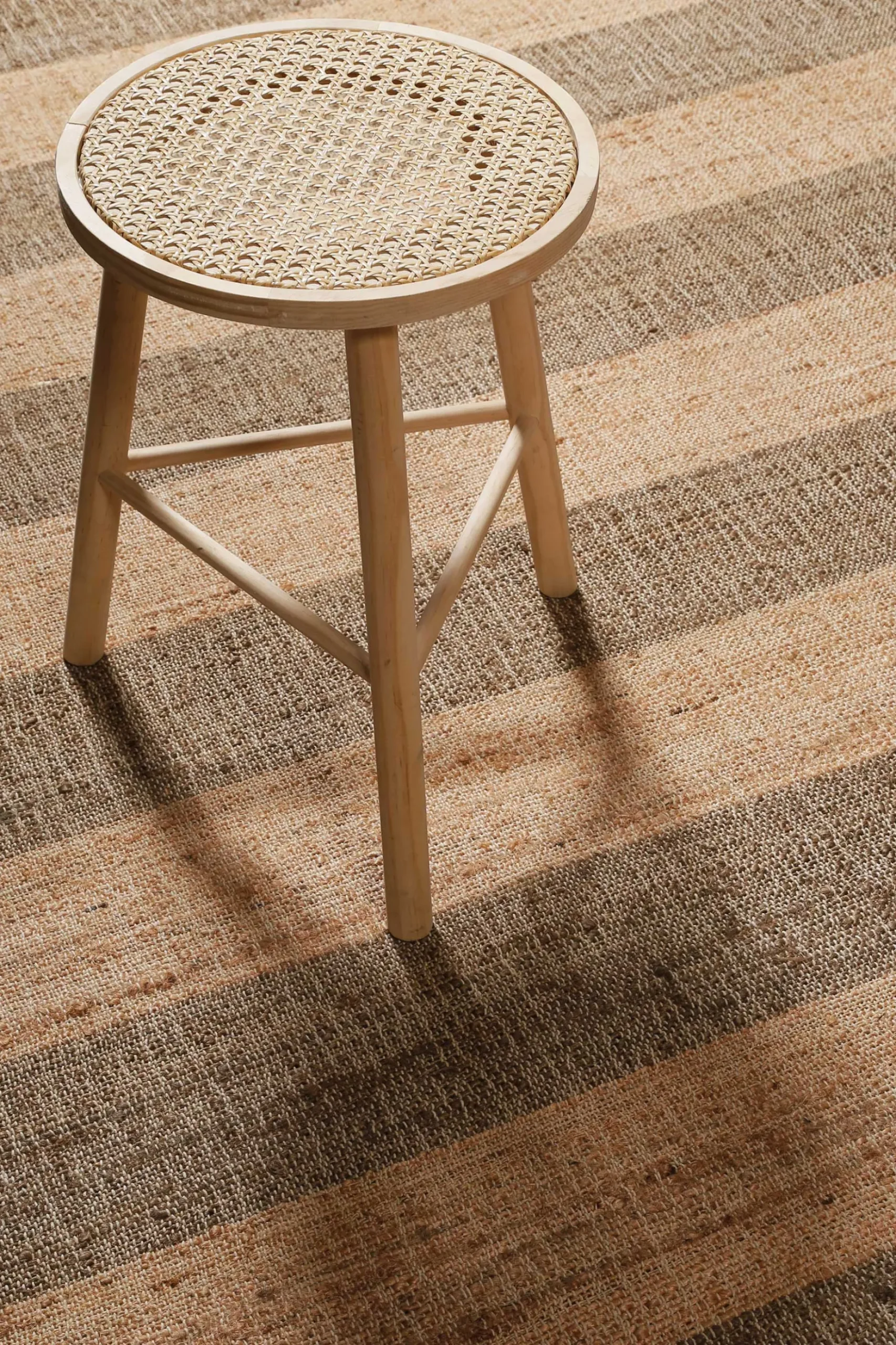 Handwebteppich Beige Braun aus Naturfaser "Virgil" Green Looop