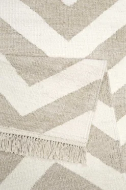 Kelim Teppich Beige aus Naturfasern "Zig-Zag" WECONhome