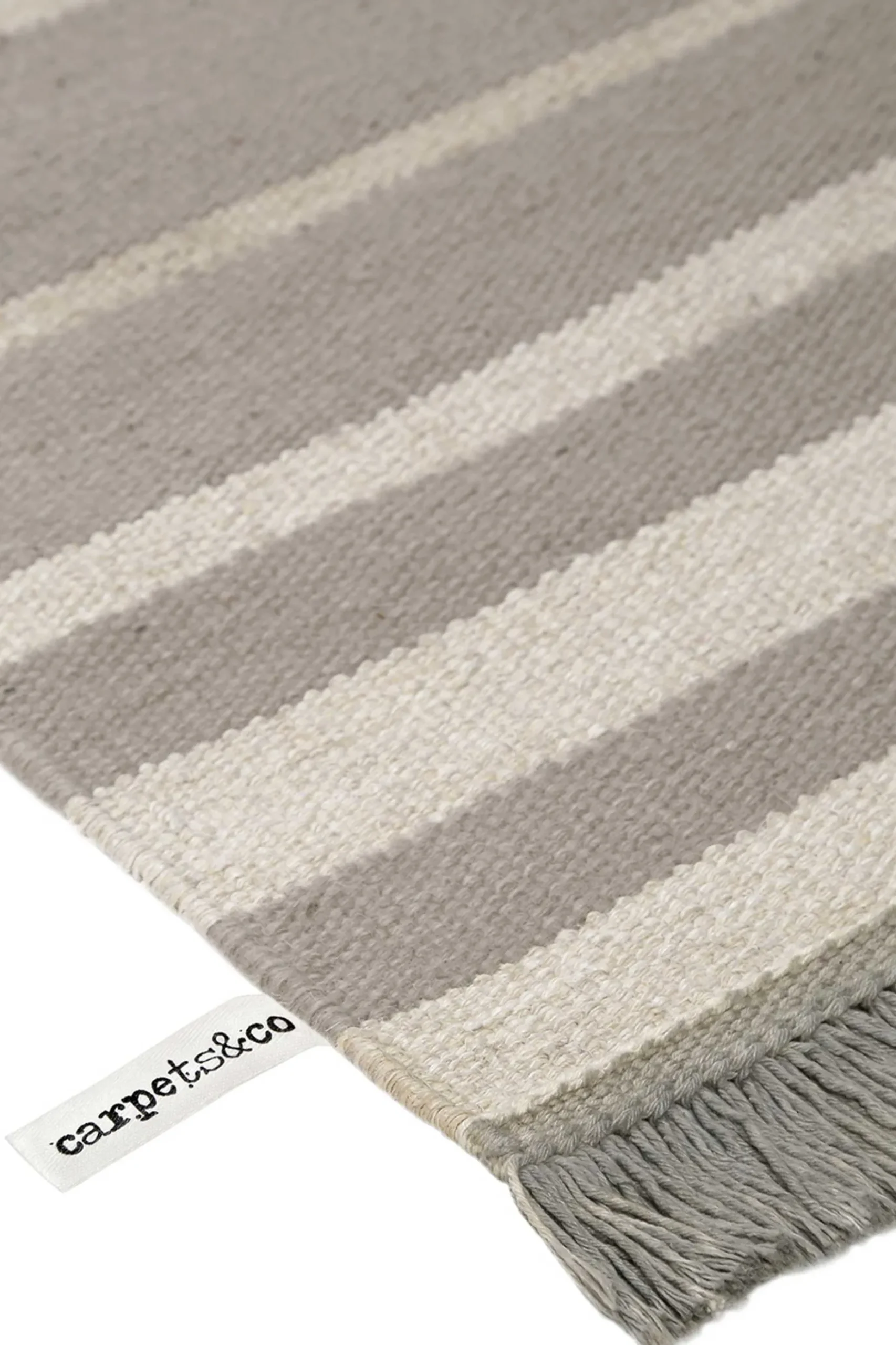 Kelim Teppich Taupe Beige aus Naturfasern "Skid Marks" WECONhome