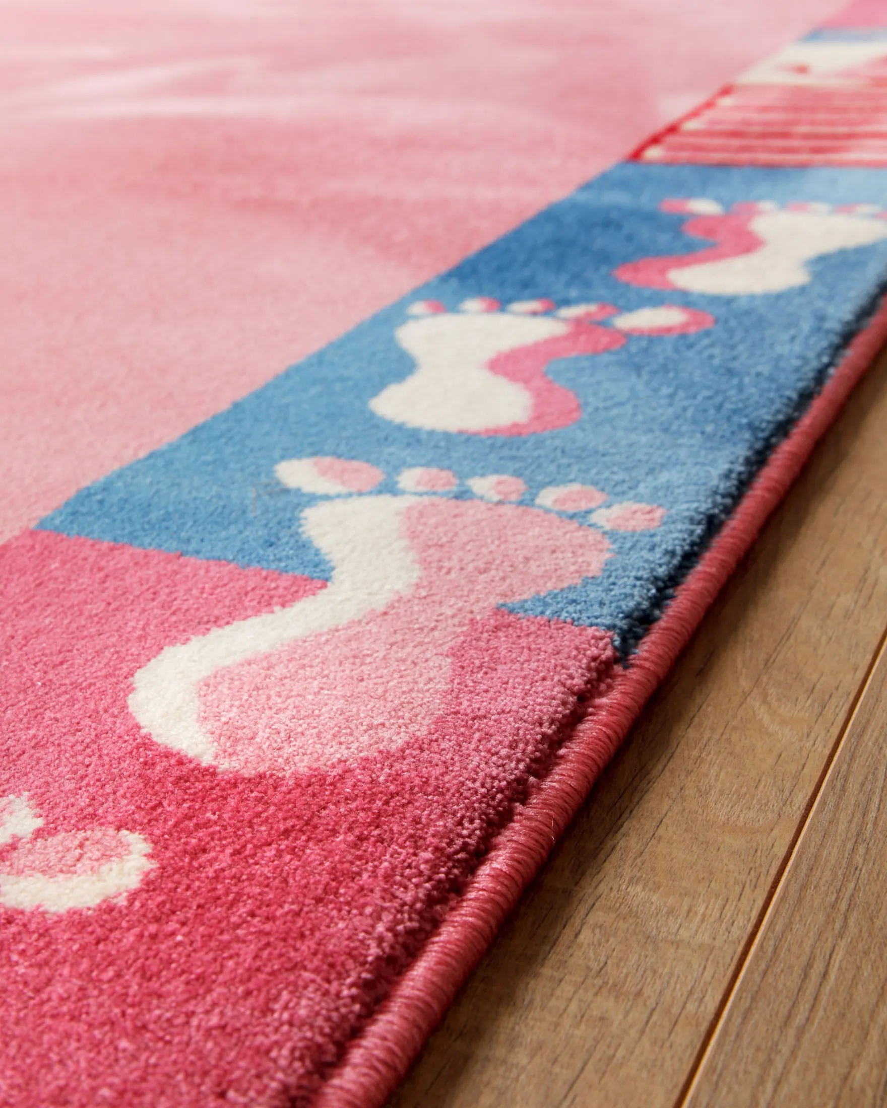 Kinderteppich Rosa Pink "Hand&Feet" WECONhome