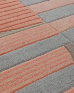 Kreissegmente in Koralle - Handtuft mit Rippenrelief 160 x 230 cm