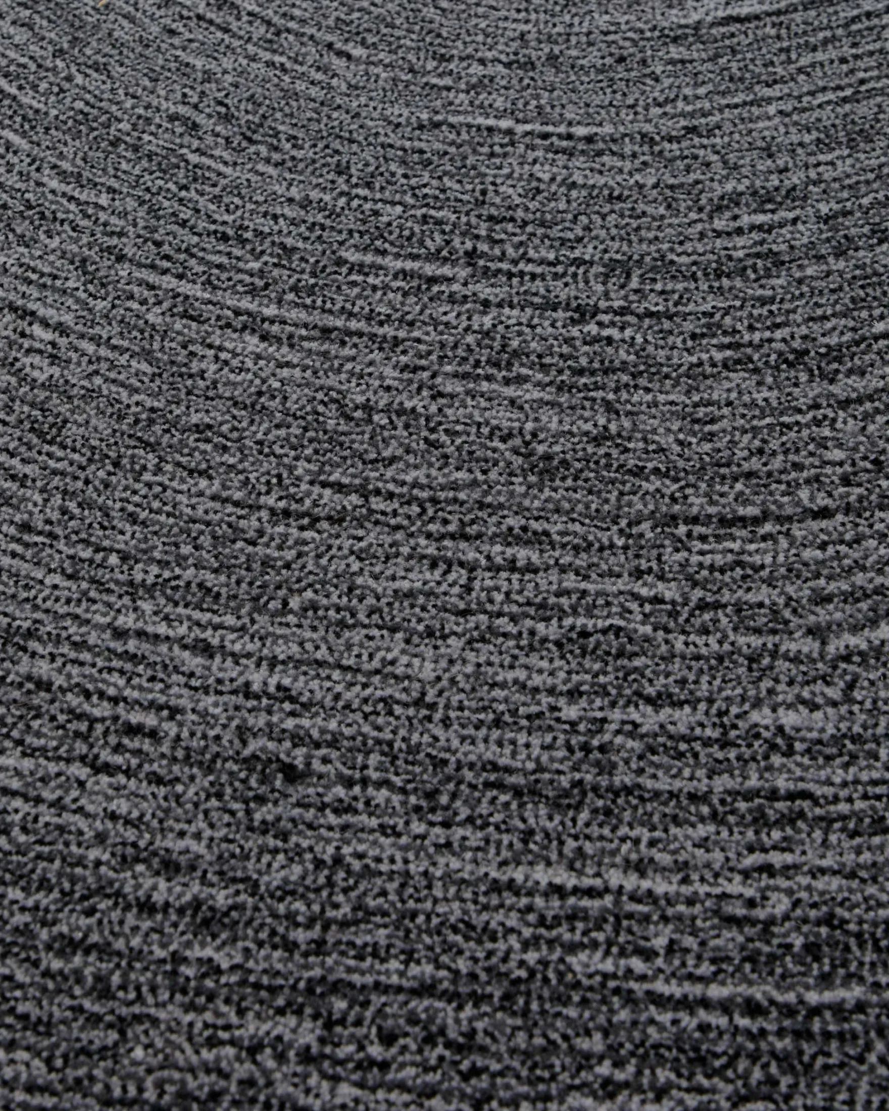 Kreiswirbel in Anthrazit - Handtuft Wolle 160 x 230 cm