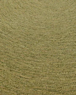 Kreiswirbel in Oliv - Handtuft Wolle 160 x 230 cm