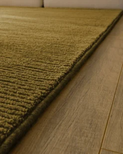 Kurzflor Teppich aus Schurwolle Blass Grün 