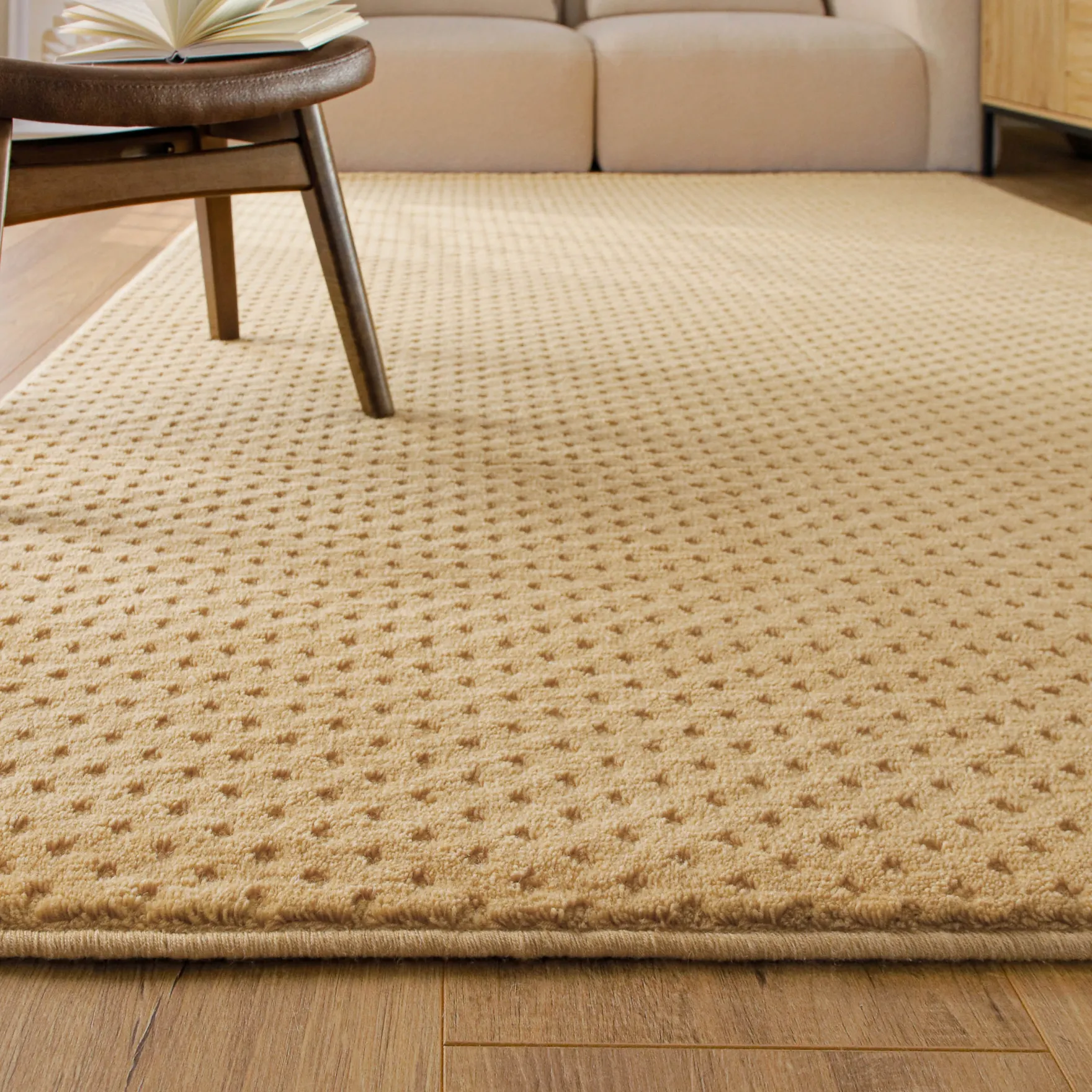 Kurzflor Teppich aus Schurwolle Sand Beige "Castello THREE" WECONhome