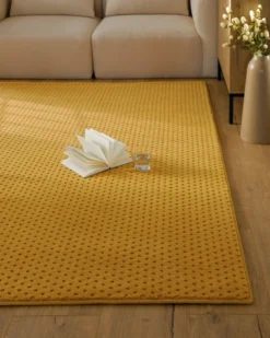 Kurzflor Teppich aus Schurwolle Gelb "Castello THREE" WECONhome