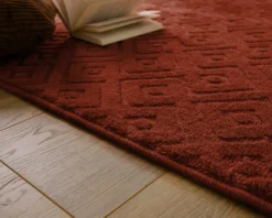 Kurzflor Teppich aus Schurwolle Kamin Rot