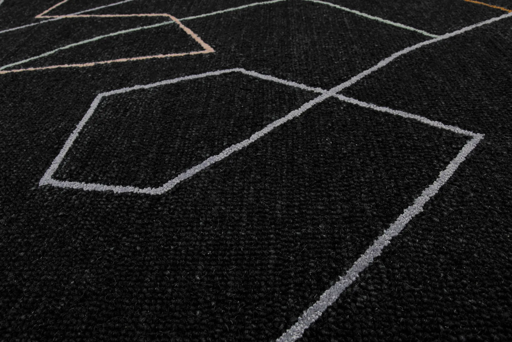 Kurzflorteppich Rund Anthrazit aus Schurwolle "Nox" WECONhome