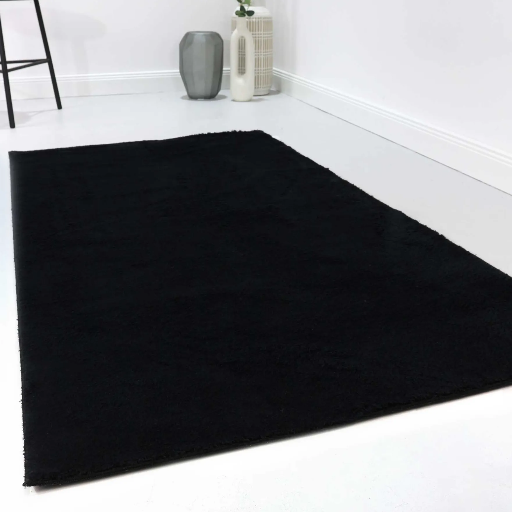 Kurzflor-Teppich Schwarz soft & weich "Lago" Homie Living