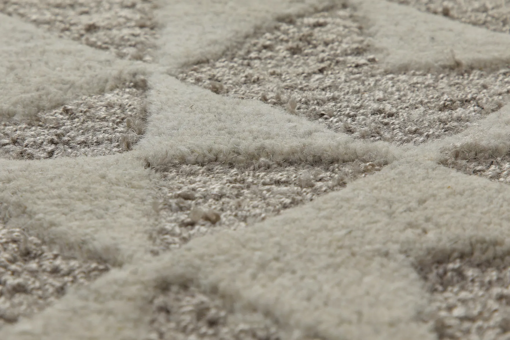 Kurzflorteppich Taupe "Downtown" WECONhome