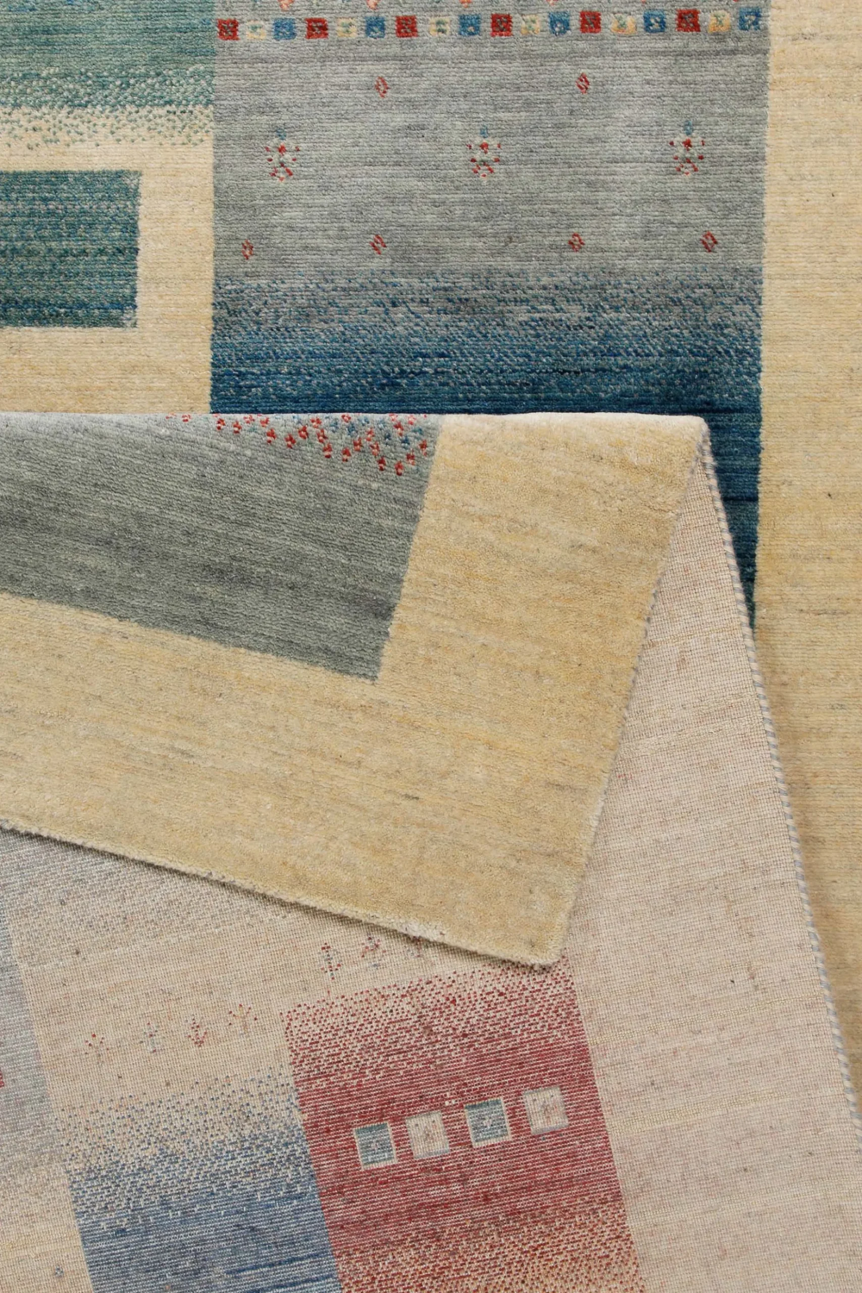 Loribaft Teppich 100 % Schurwolle 245x305 cm