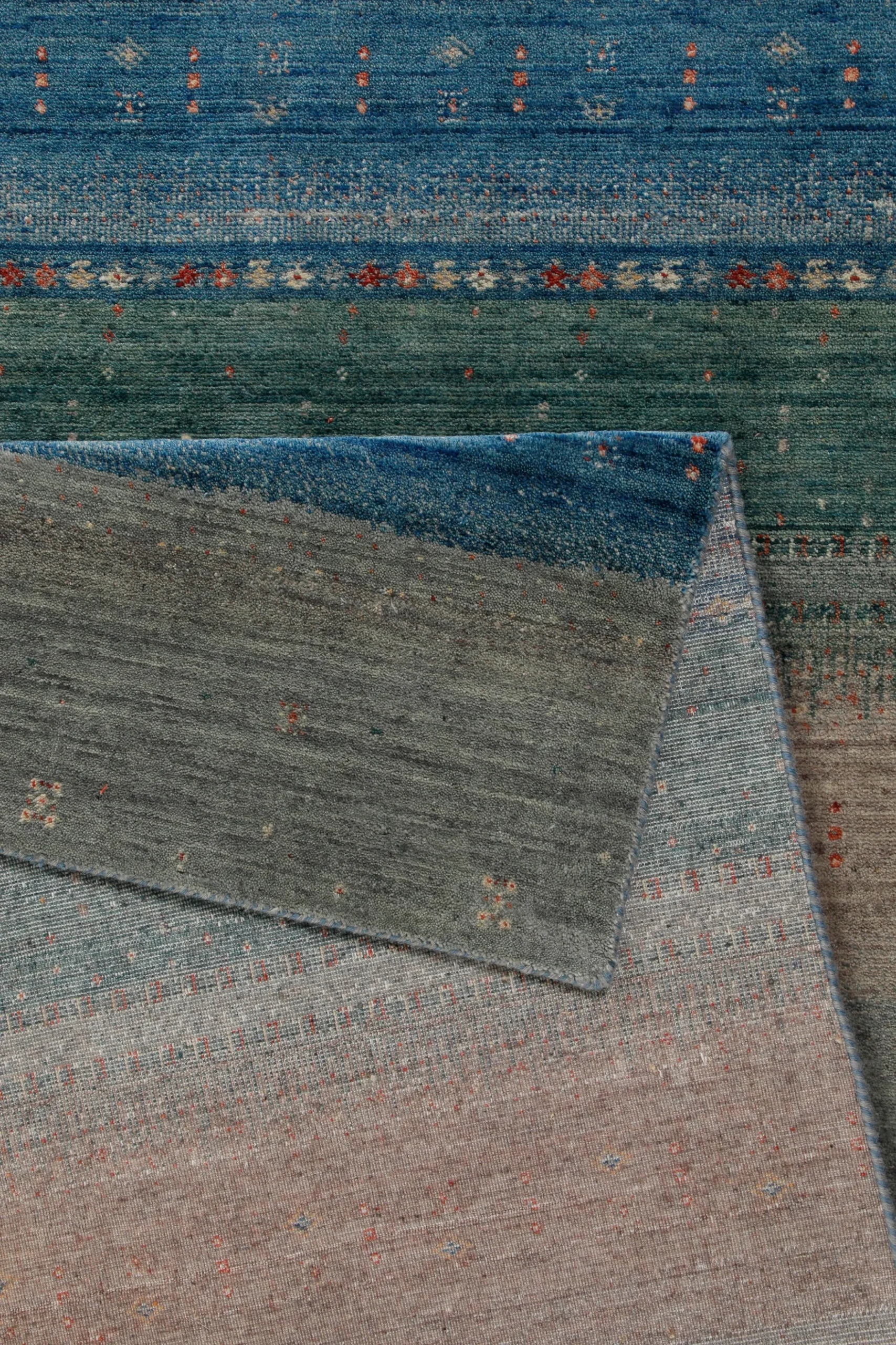 Loribaft Teppich 100 % Schurwolle 245x305 cm