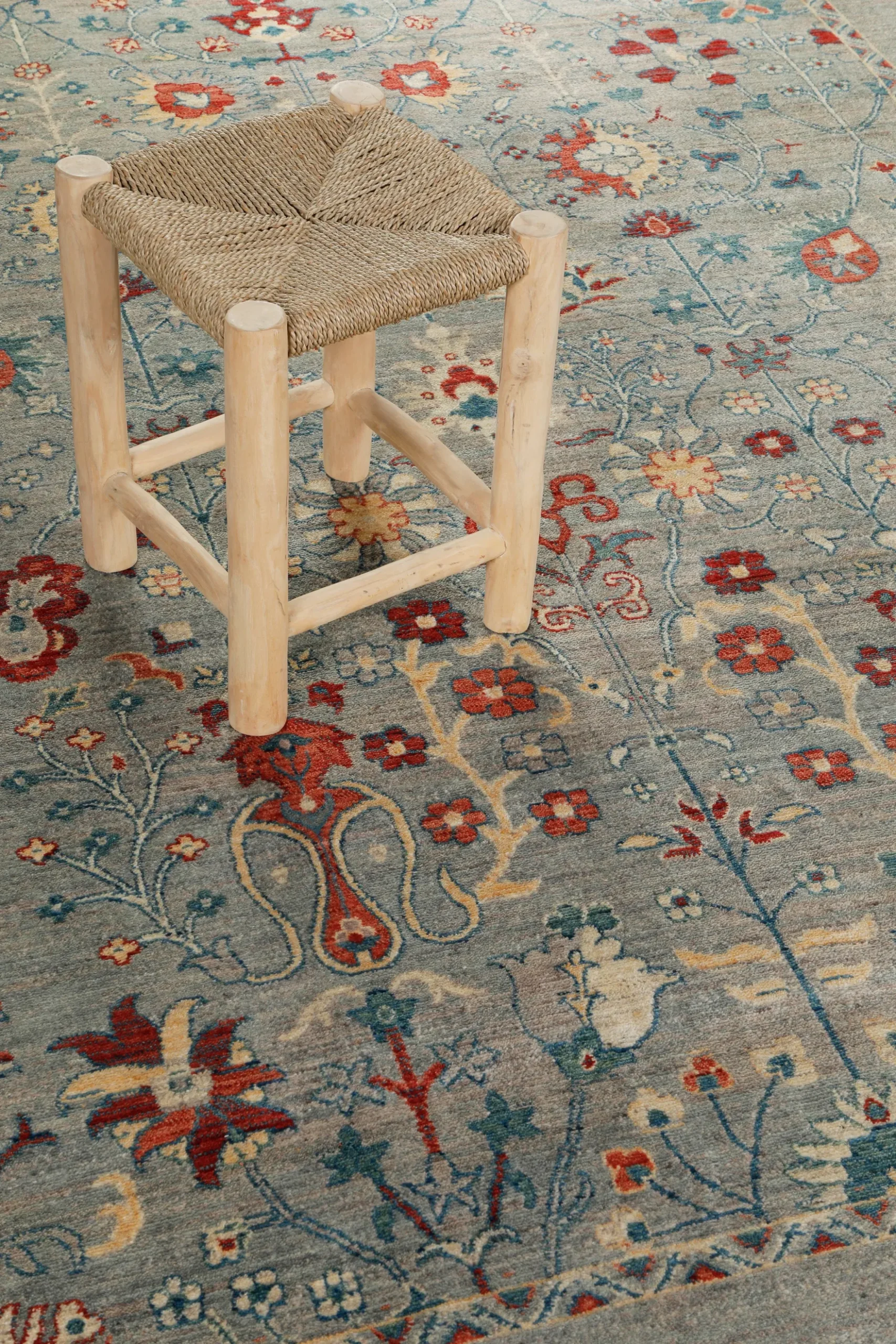 Loribaft Teppich 100 % Schurwolle 245x305 cm