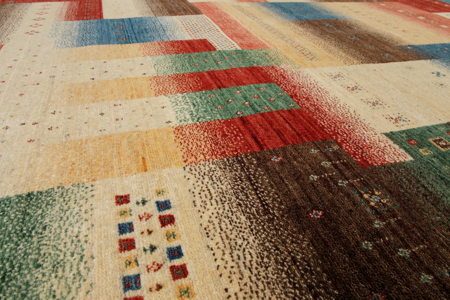 Loribaft Teppich 100 % Schurwolle 245x305 cm