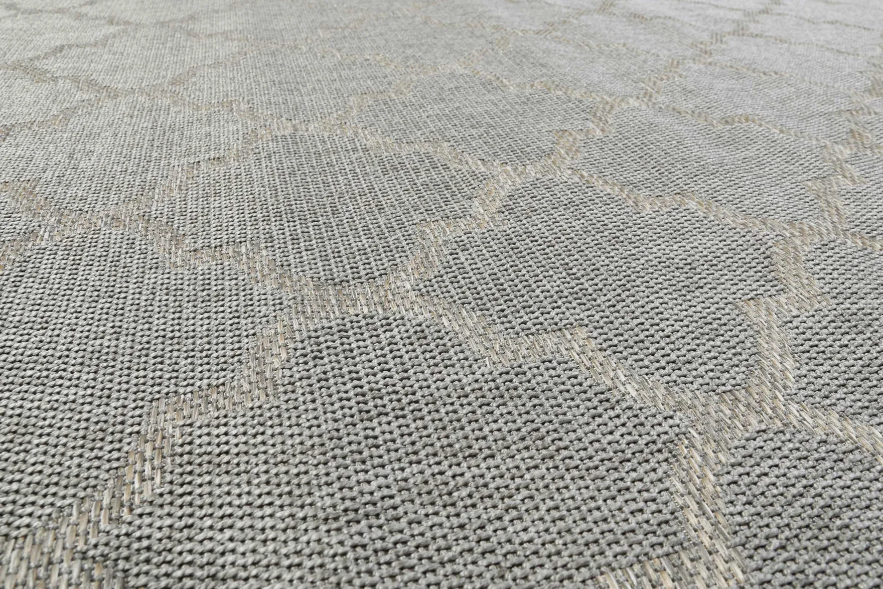 Outdoor Teppich Grau Silber "Gleamy" WECONhome