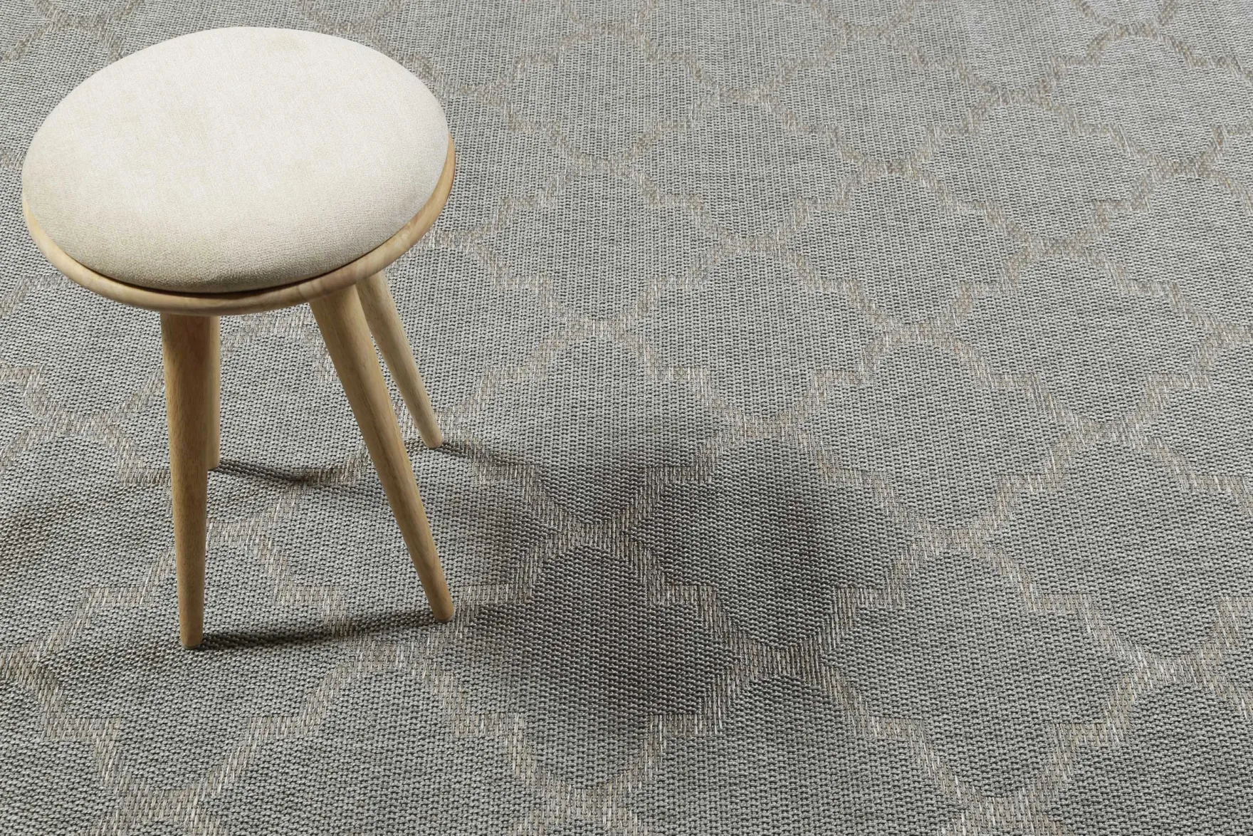 Outdoor Teppich Grau Silber "Gleamy" WECONhome