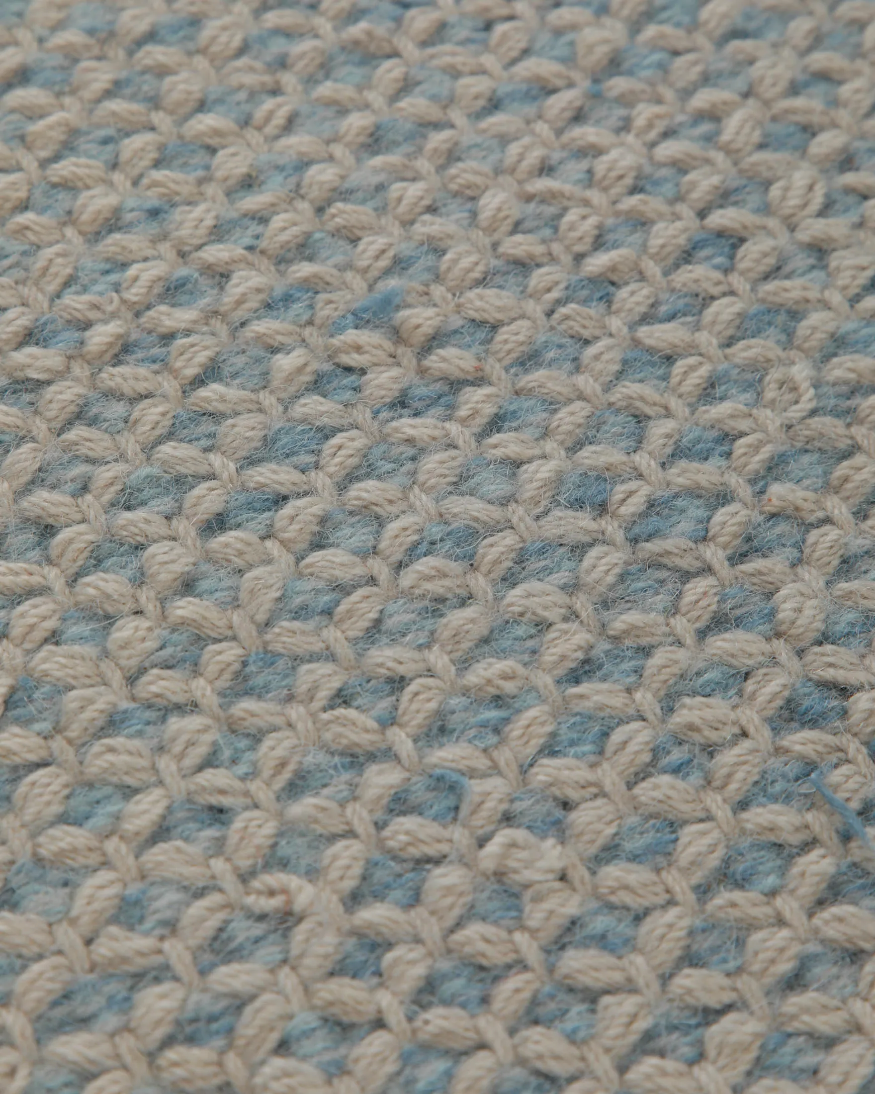 Summer Handwebteppich Wolle hellblau natur 160x230 cm
