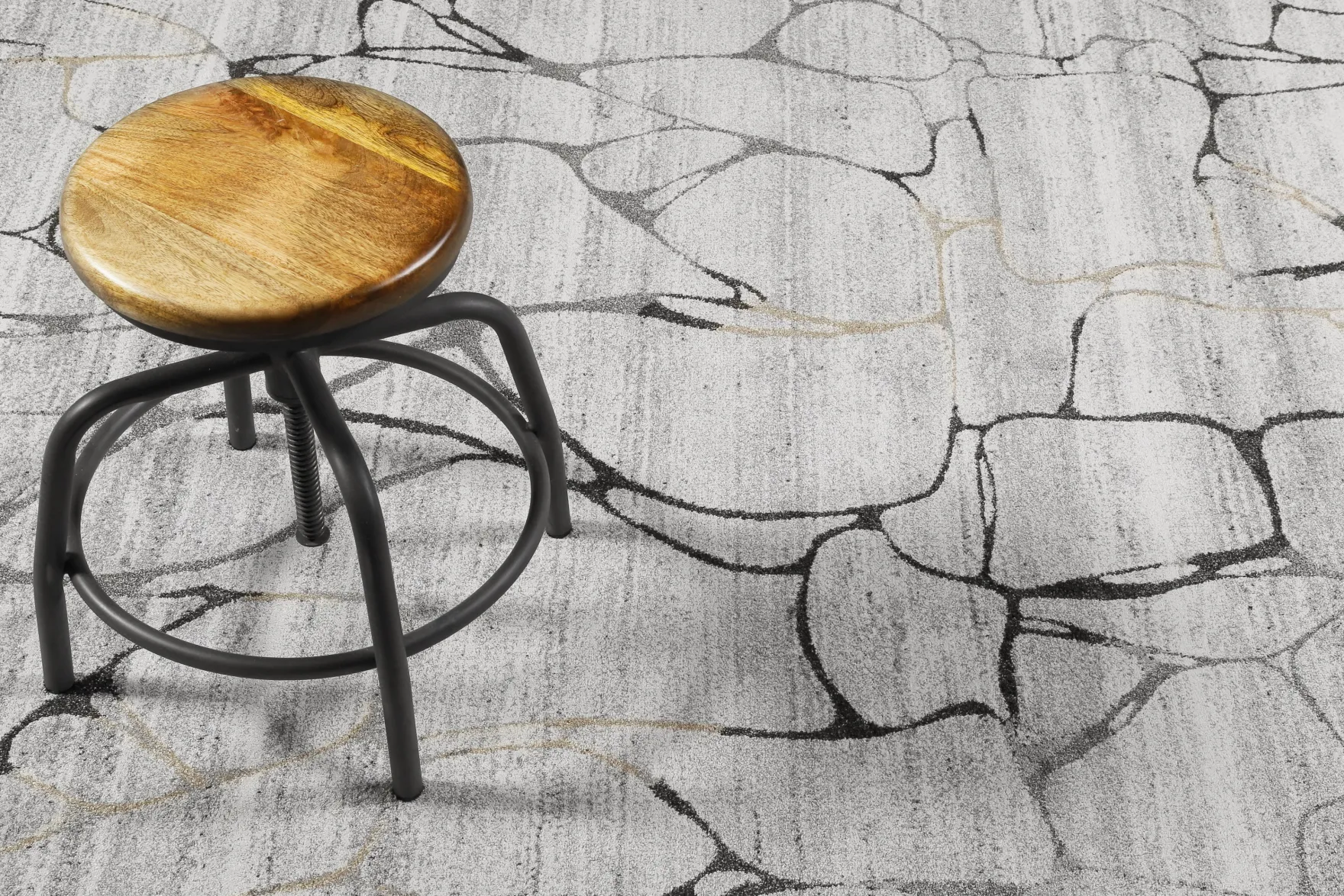 Teppich beige grau = greige "Solo Fields" WECONhome