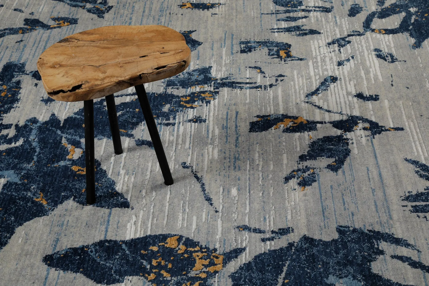 Teppich Grau Blau aus Wolle "Floral Abstrakt"