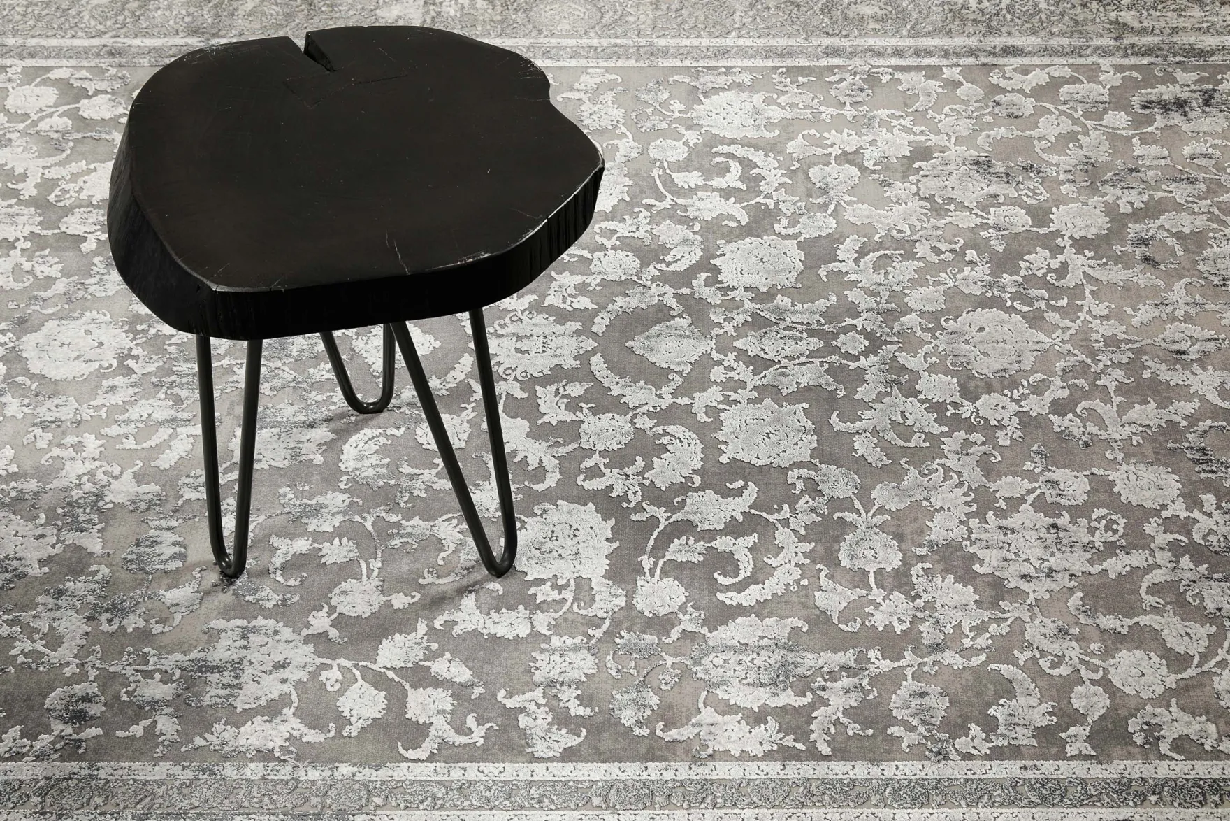 Vintage Teppich Grau Sand Beige Oriental "#Upperground Bazaar" by WECONhome