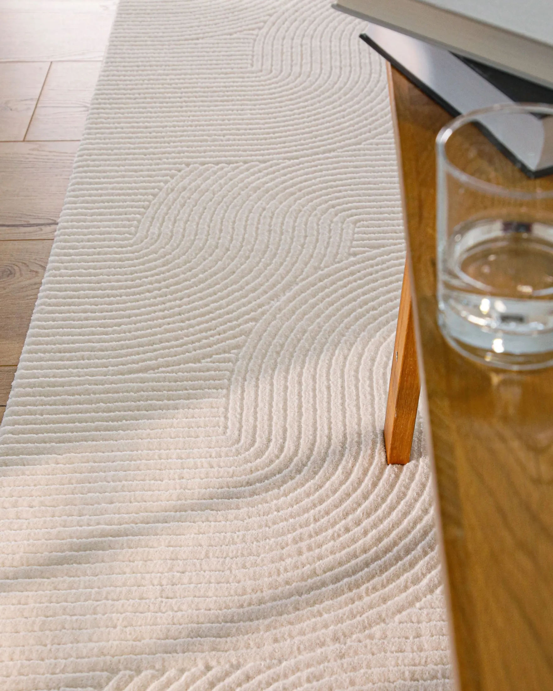 WECONhome Kurzflorteppich "Nuuk Arc" - Creme Weiß