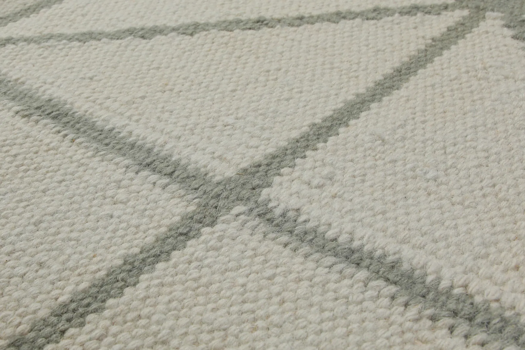 160x230 Teppich Wohnzimmer Grafische Ruhe – Skandi-Flachgewebe mit Diamantraster